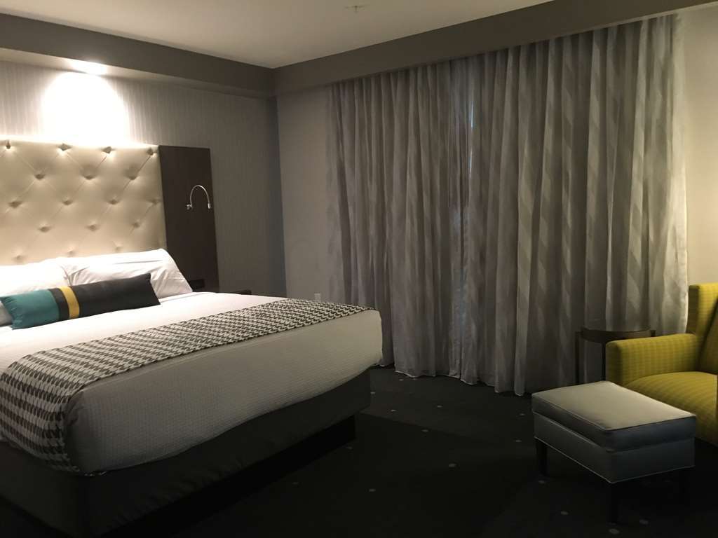 Best Western Premier Hotel At Fisher'S Landing Vancouver Quarto foto