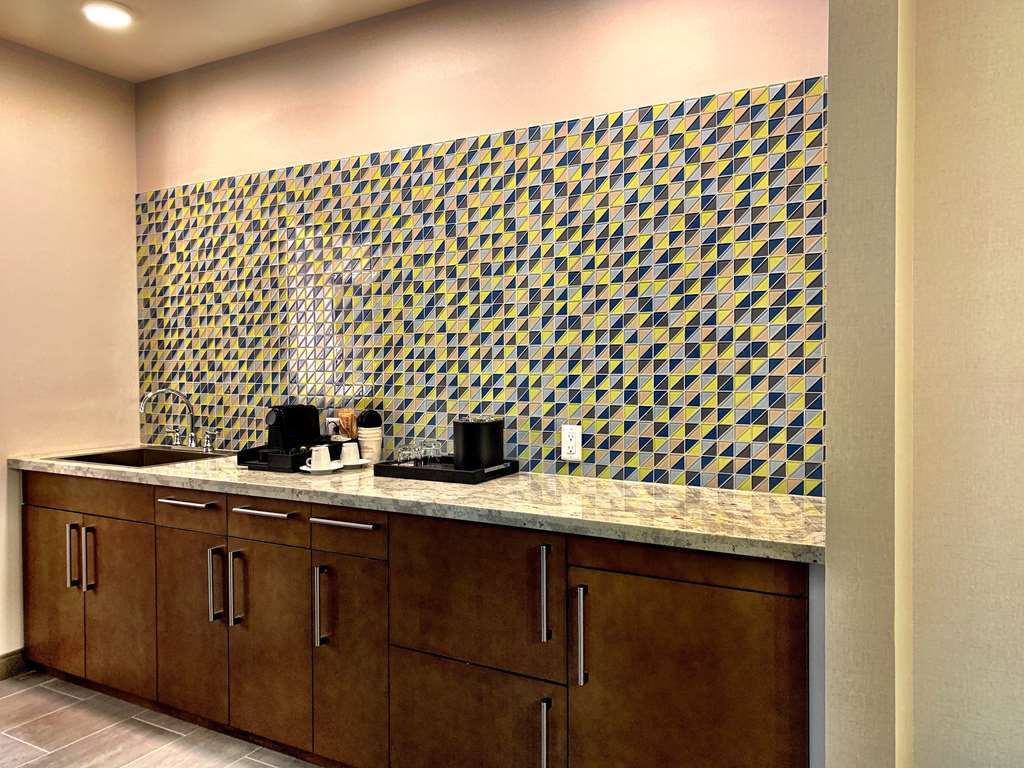 Best Western Premier Hotel At Fisher'S Landing Vancouver Quarto foto