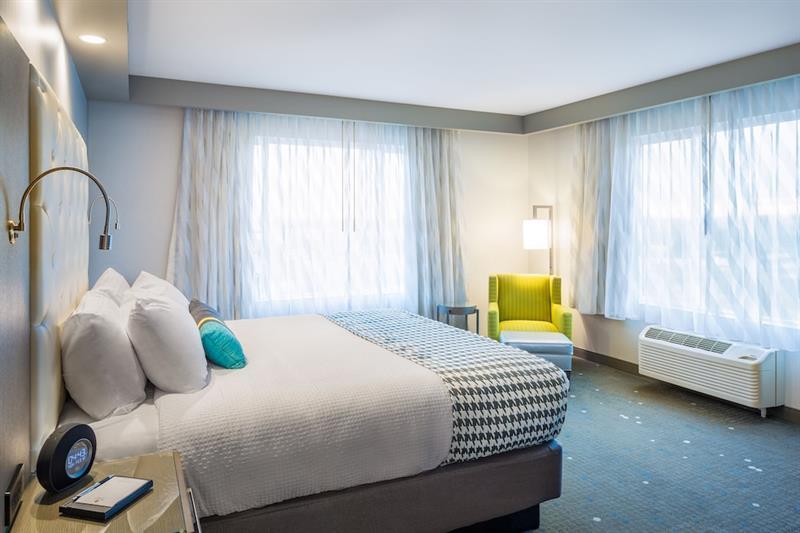 Best Western Premier Hotel At Fisher'S Landing Vancouver Exterior foto